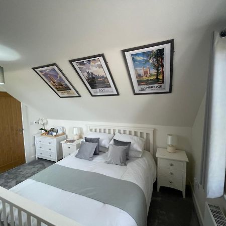 The Top Floor Stretham Екстериор снимка