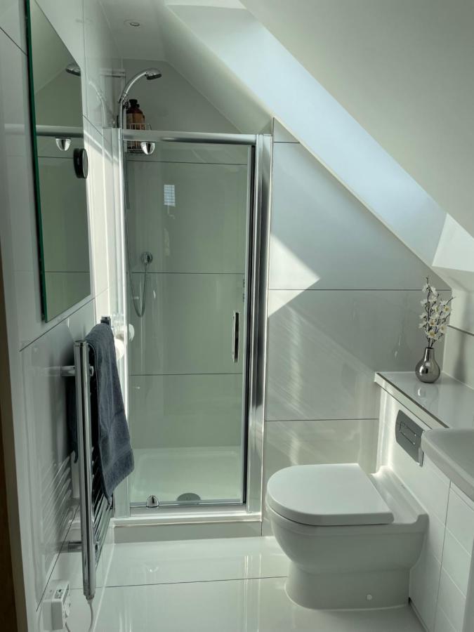 The Top Floor Stretham Екстериор снимка